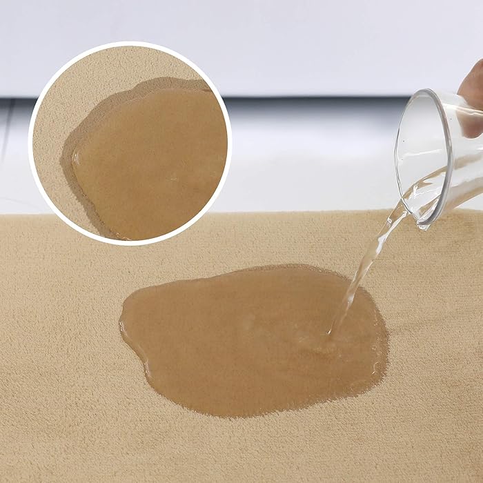 Absorbent and Machine Washable bathroom Mat, Soft Plush Bath Rug, Bathroom Accessory - OneBag