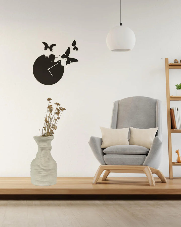 23.5x14cm White Textured Striped Ceramic Vase, Handmade Beige Vintage Farmhouse Flower Vase - OneBag